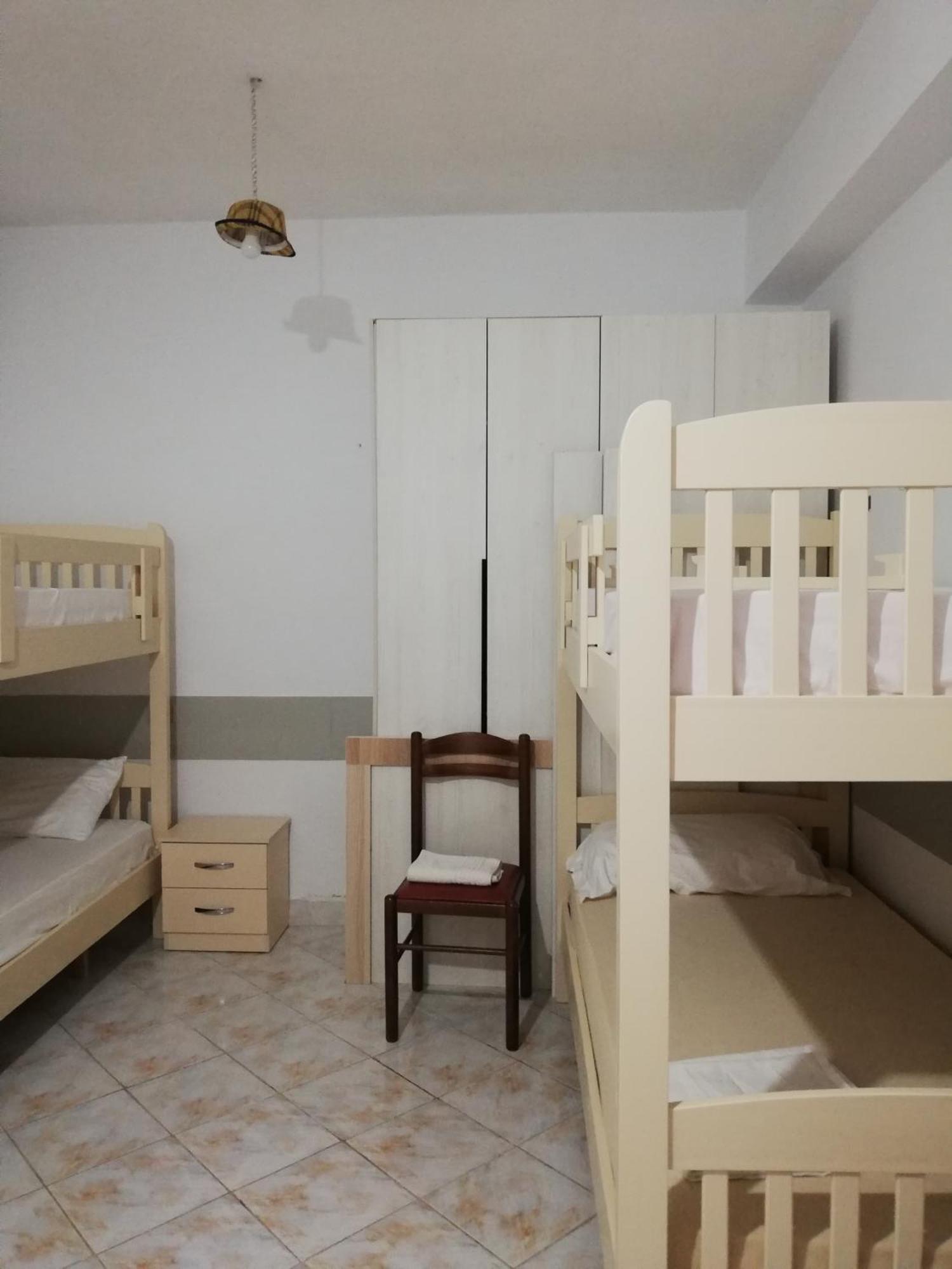 Хостел Casa Mia Влёра Экстерьер фото